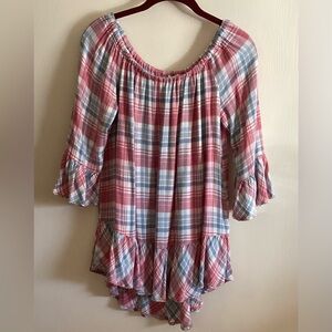 Beachlunchlounge Plaid Ruffle Hem Top